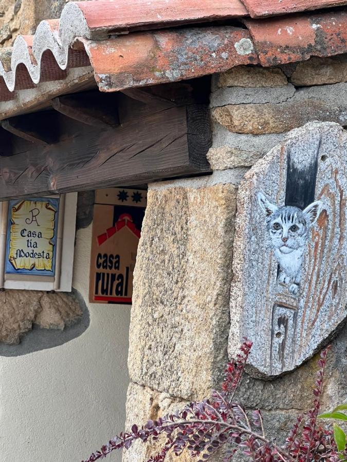 Casa Tía Modesta es una cálida y acogedora casa rural Cabezas Bajas Exterior foto